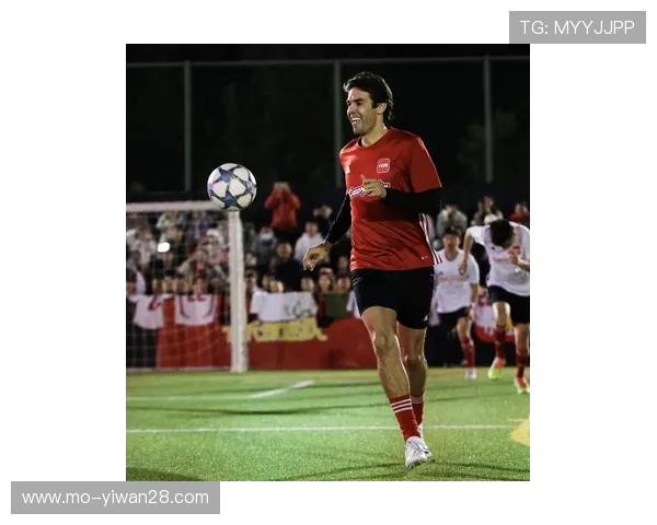 足球迷偶遇球星时如何应对更自然得体的互动方式和沟通技巧