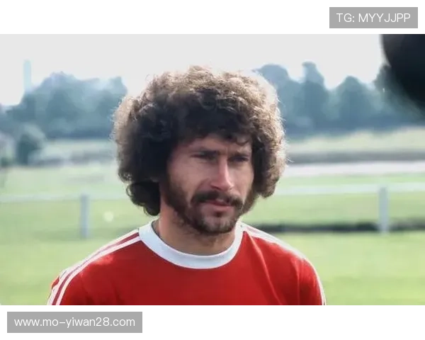 身高不足一米七却成足坛传奇 低身高球星如何打破身材限制成为巨星